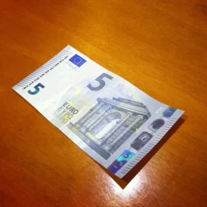 Fake 5 Euro